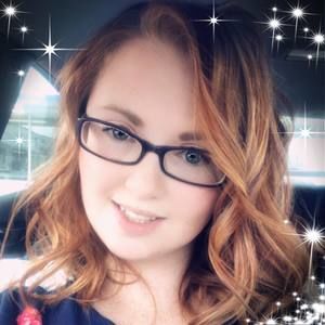 Meet your Posher, Lacey